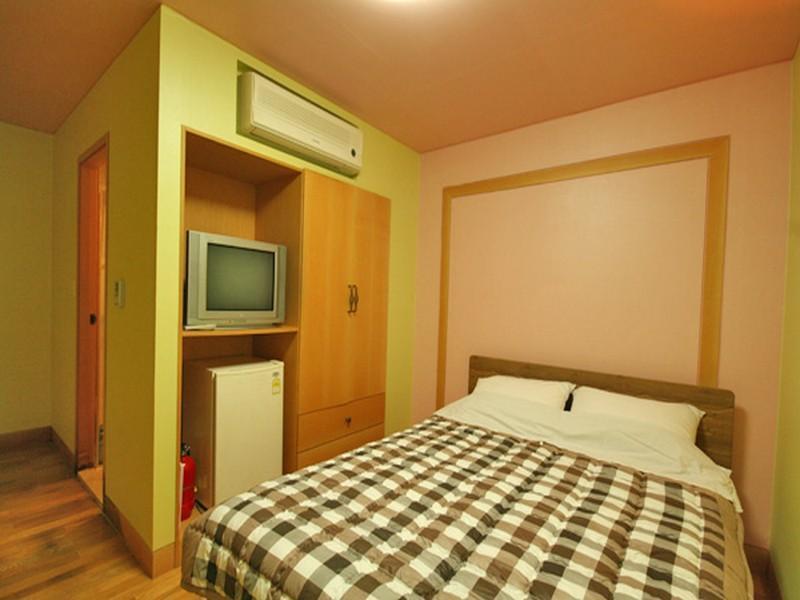 Hostel Lyndon Jeju Ngoại thất bức ảnh