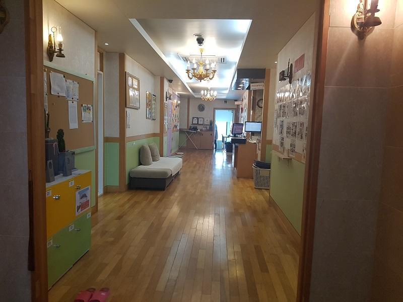 Hostel Lyndon Jeju Ngoại thất bức ảnh