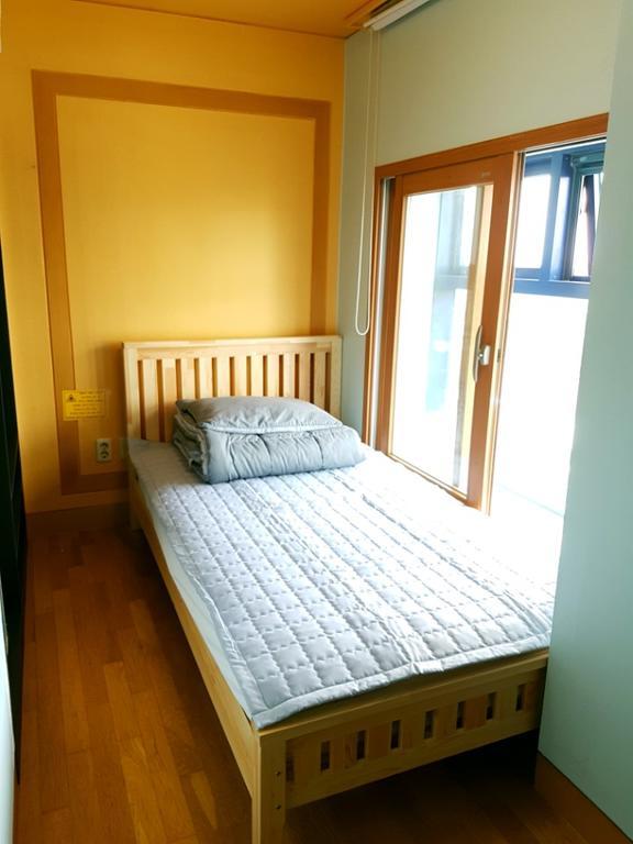 Hostel Lyndon Jeju Ngoại thất bức ảnh