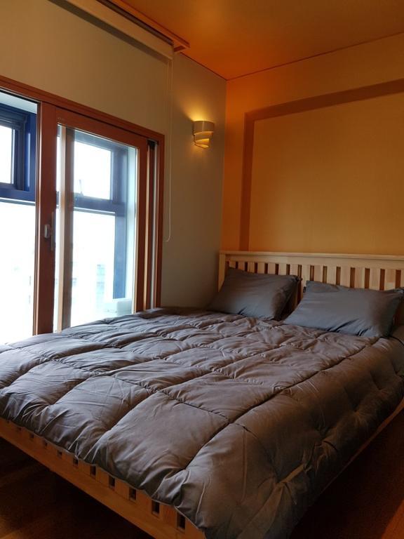 Hostel Lyndon Jeju Ngoại thất bức ảnh