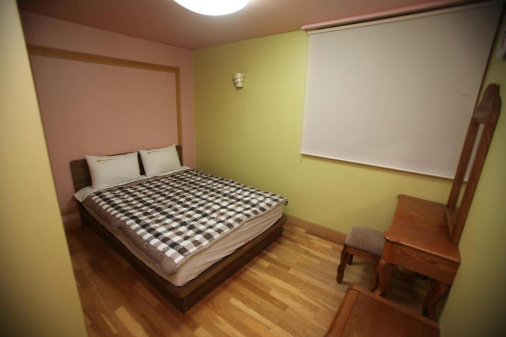 Hostel Lyndon Jeju Ngoại thất bức ảnh