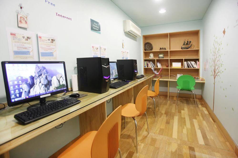 Hostel Lyndon Jeju Ngoại thất bức ảnh